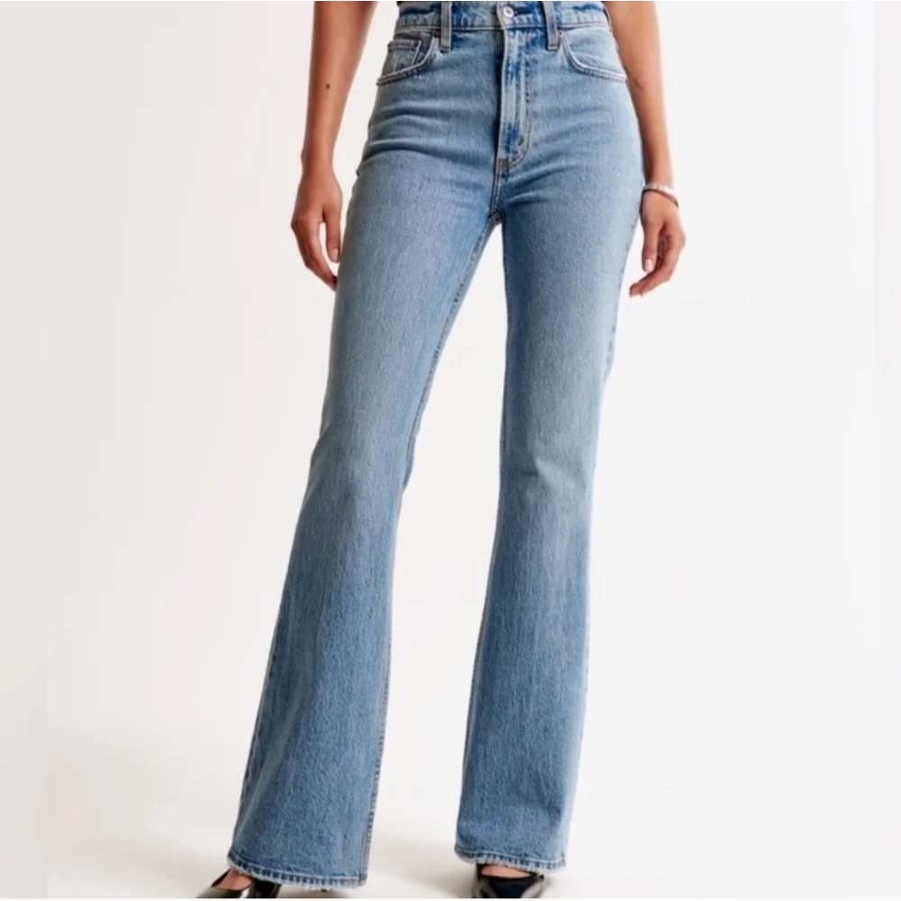 Abercrombie & Fitch The Vintage Flare Curve Love High Rise Jeans